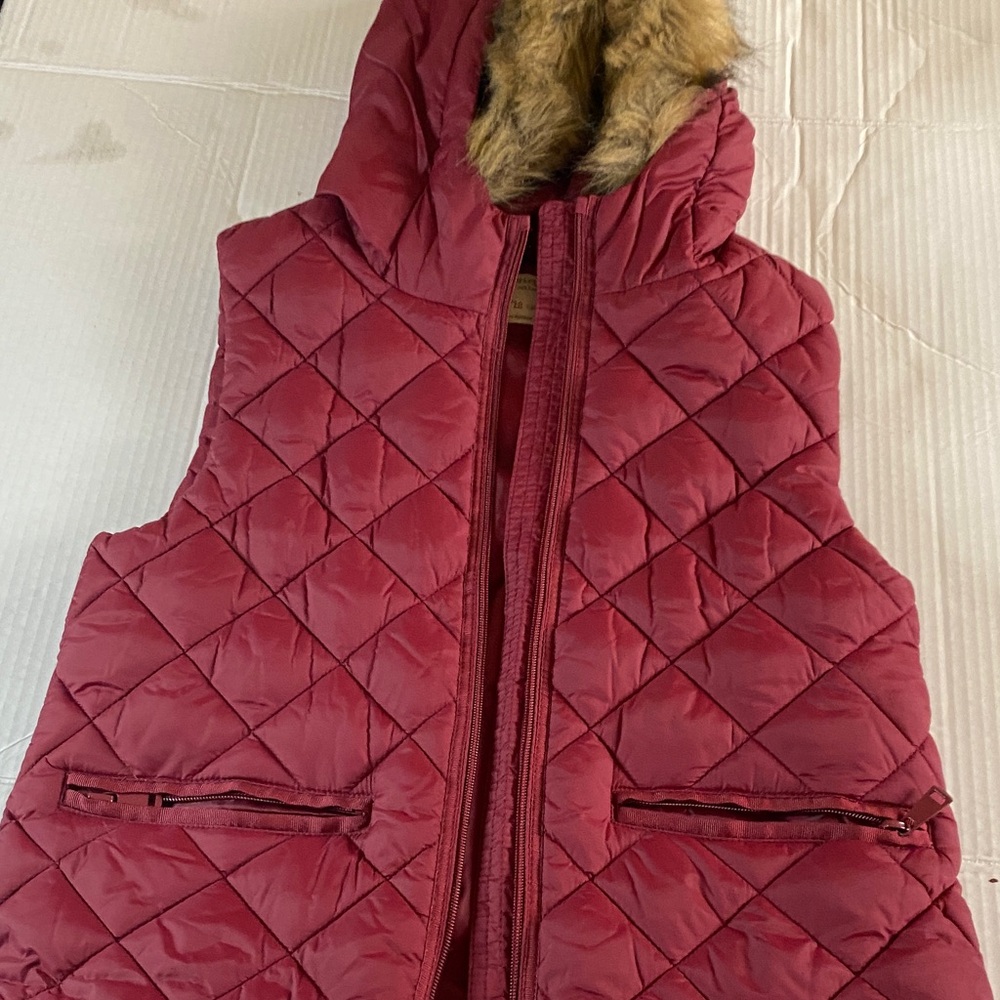 Zara Girls Red Outerwear with Faux Fur Trim